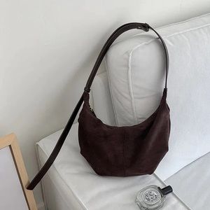 Croissant Bag, Brand “Olives”, vegan faux suede leather, chocolate brown